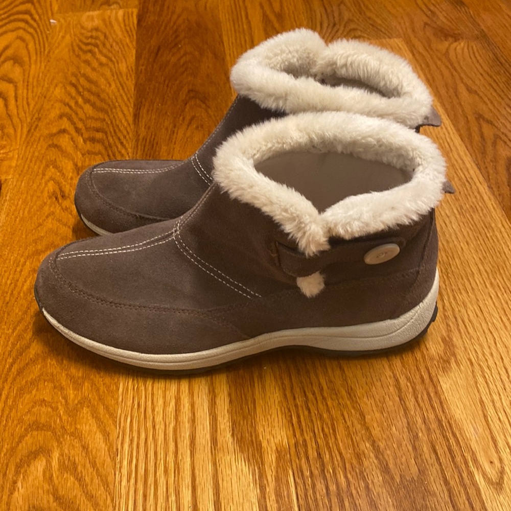 Women’s Easy spirit Cold Weather Booties size 8.5